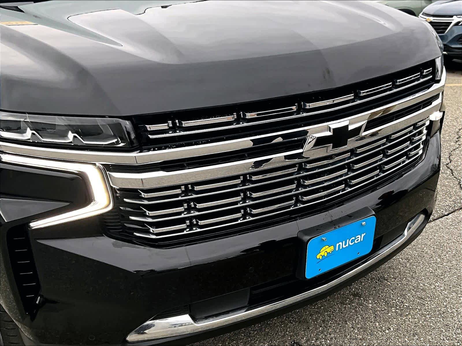 Used 2023 Chevrolet Tahoe Premier w/ Premium Package AWD/4WD image 32