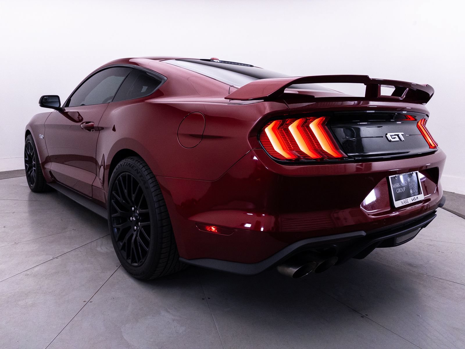 Used 2019 Ford Mustang GT Premium w/ GT Performance Package RWD image 18
