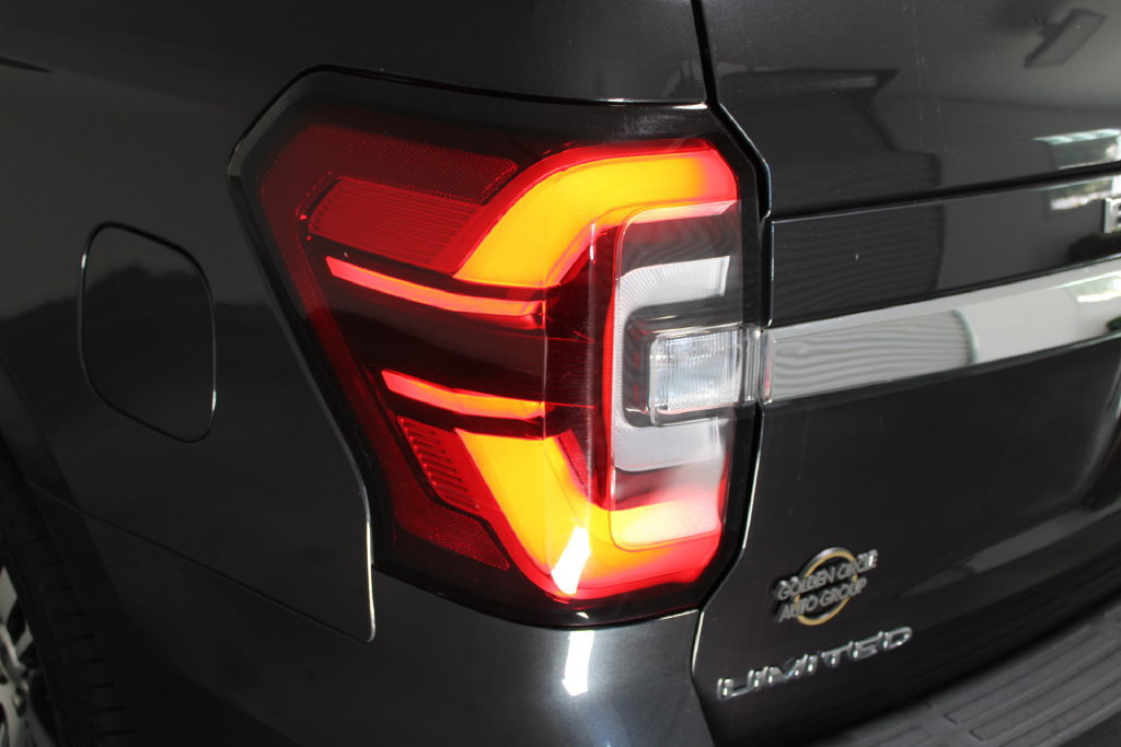 Used 2024 Ford Expedition Limited RWD image 59