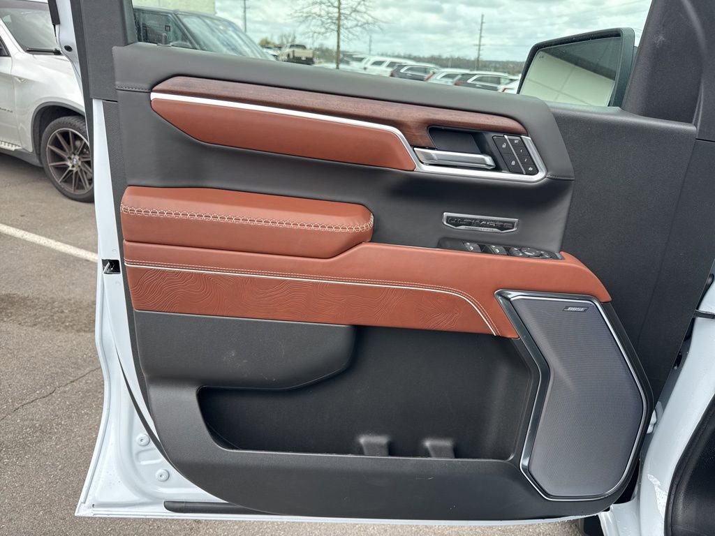 New 2026 GMC Sierra 1500 Denali Ultimate AWD/4WD image 11