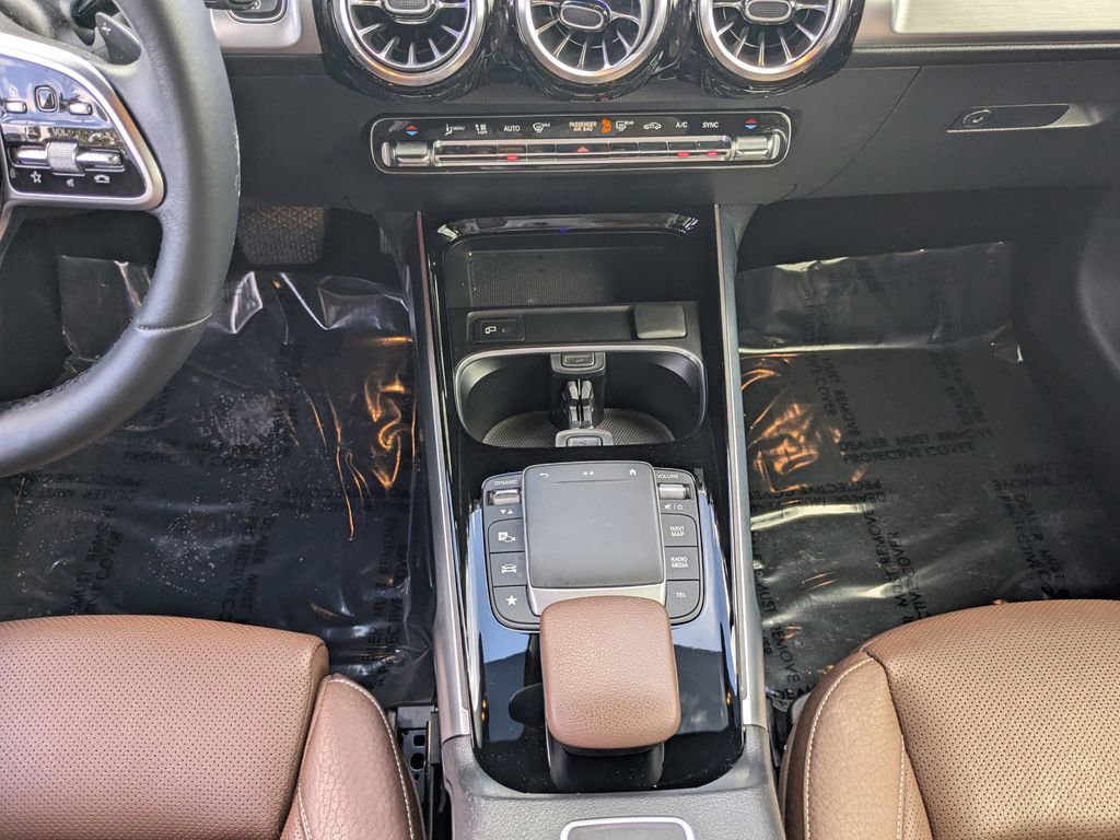 Certified 2022 Mercedes-Benz GLB 250 image 6