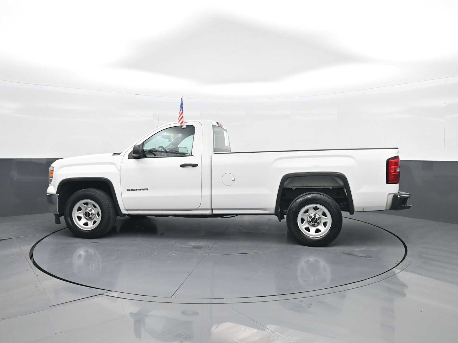 Used 2015 GMC Sierra 1500 2WD Regular Cab image 5