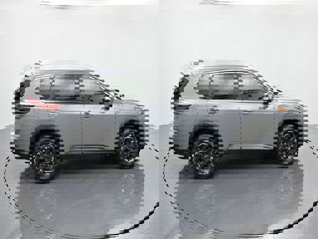 New 2026 Nissan Rogue SV w/ SV Premium Package image 31