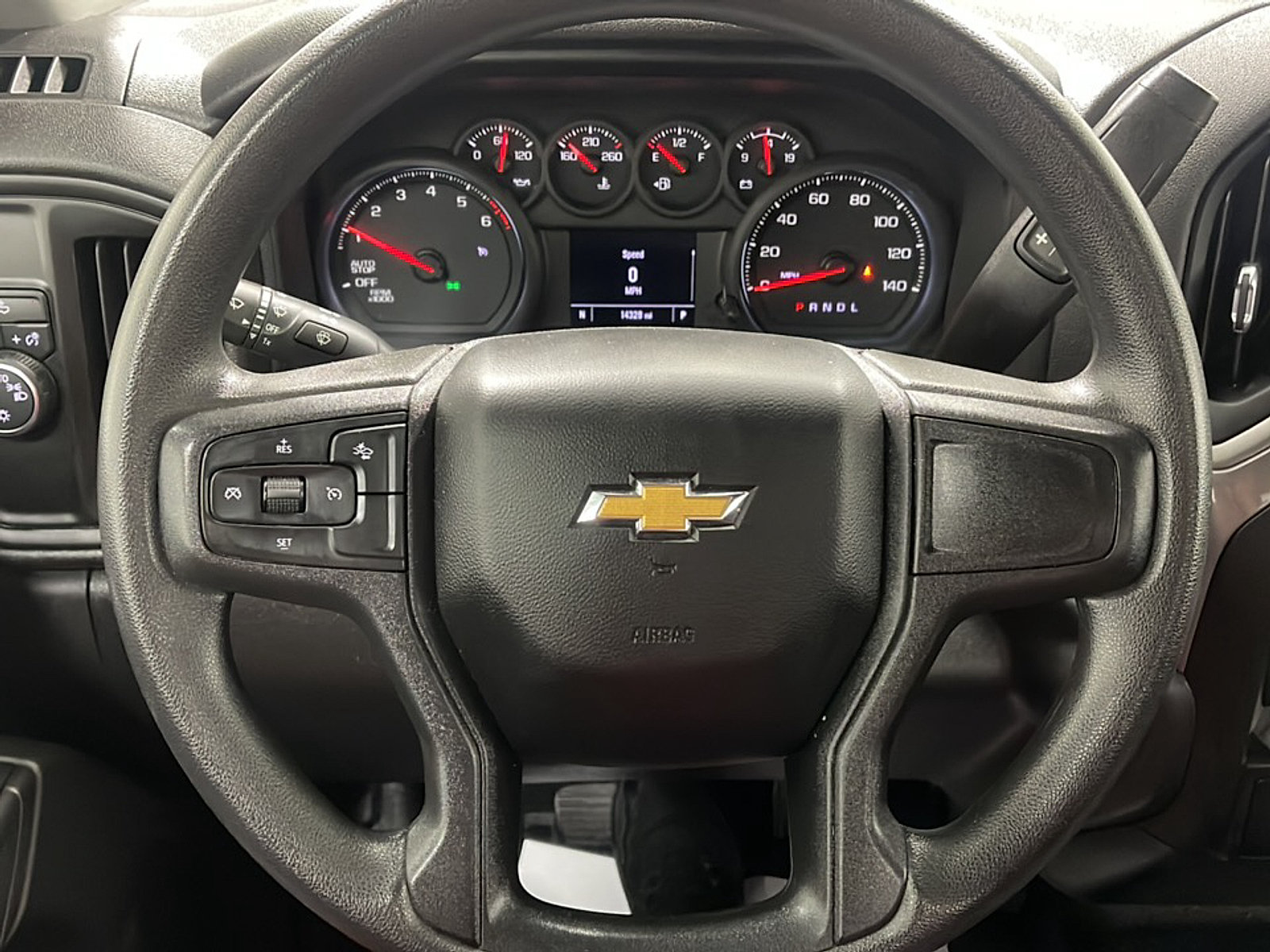Used 2025 Chevrolet Silverado 1500 W/T RWD image 4