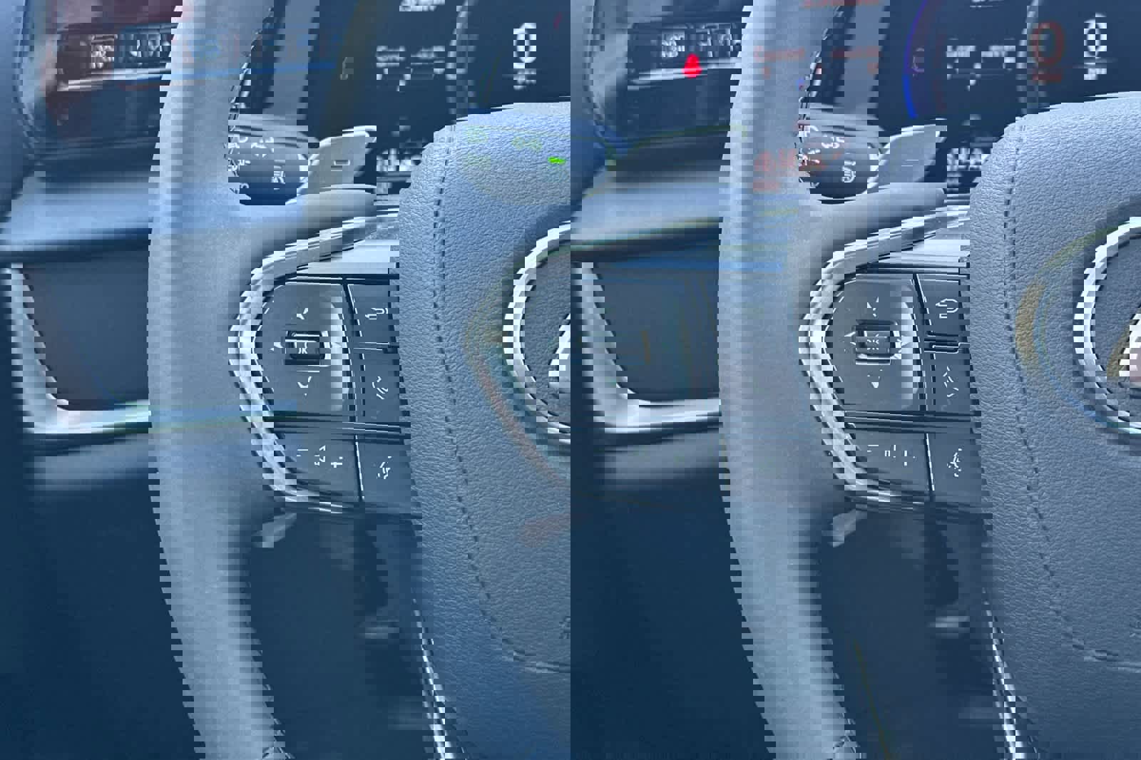 Certified 2025 Lexus RZ 300e w/ Accessory Package (Z2) image 26