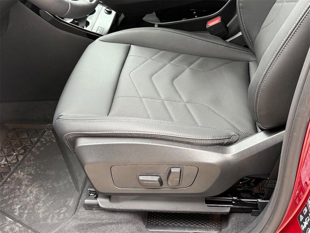 New 2026 BMW X1 xDrive28i w/ Convenience Package image 17