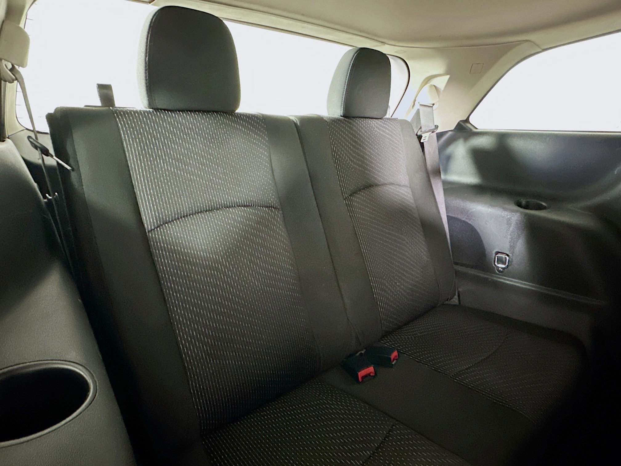 Used 2019 Dodge Journey SE image 25