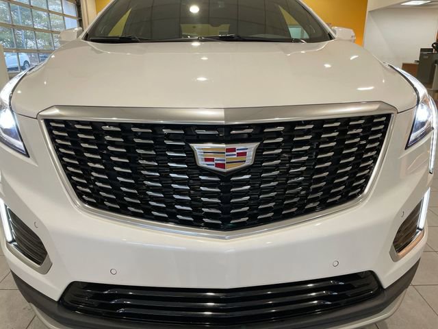 Certified 2025 Cadillac XT5 Premium Luxury image 10