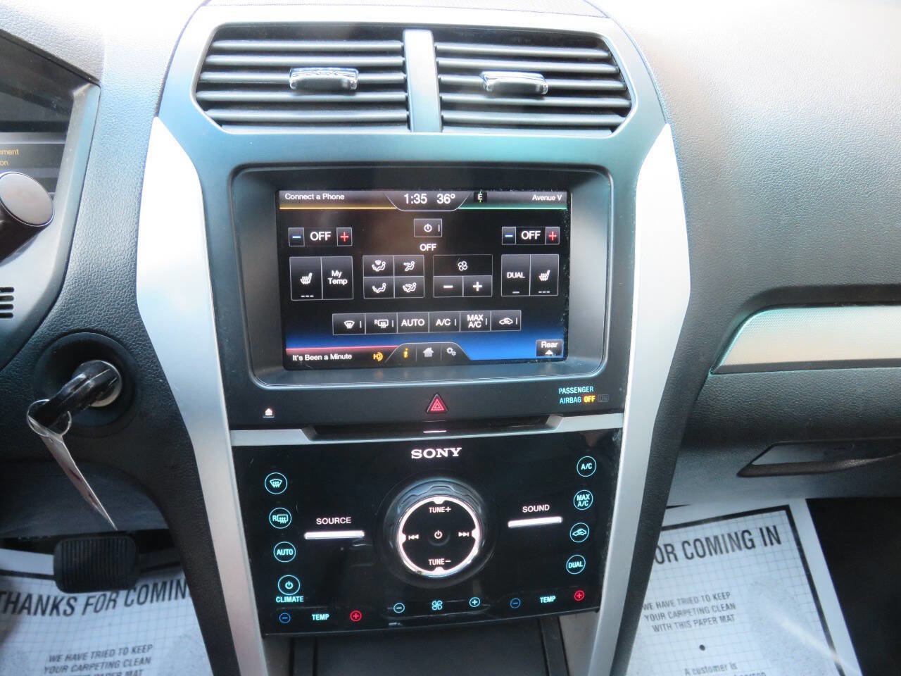 Used 2015 Ford Explorer Sport image 21