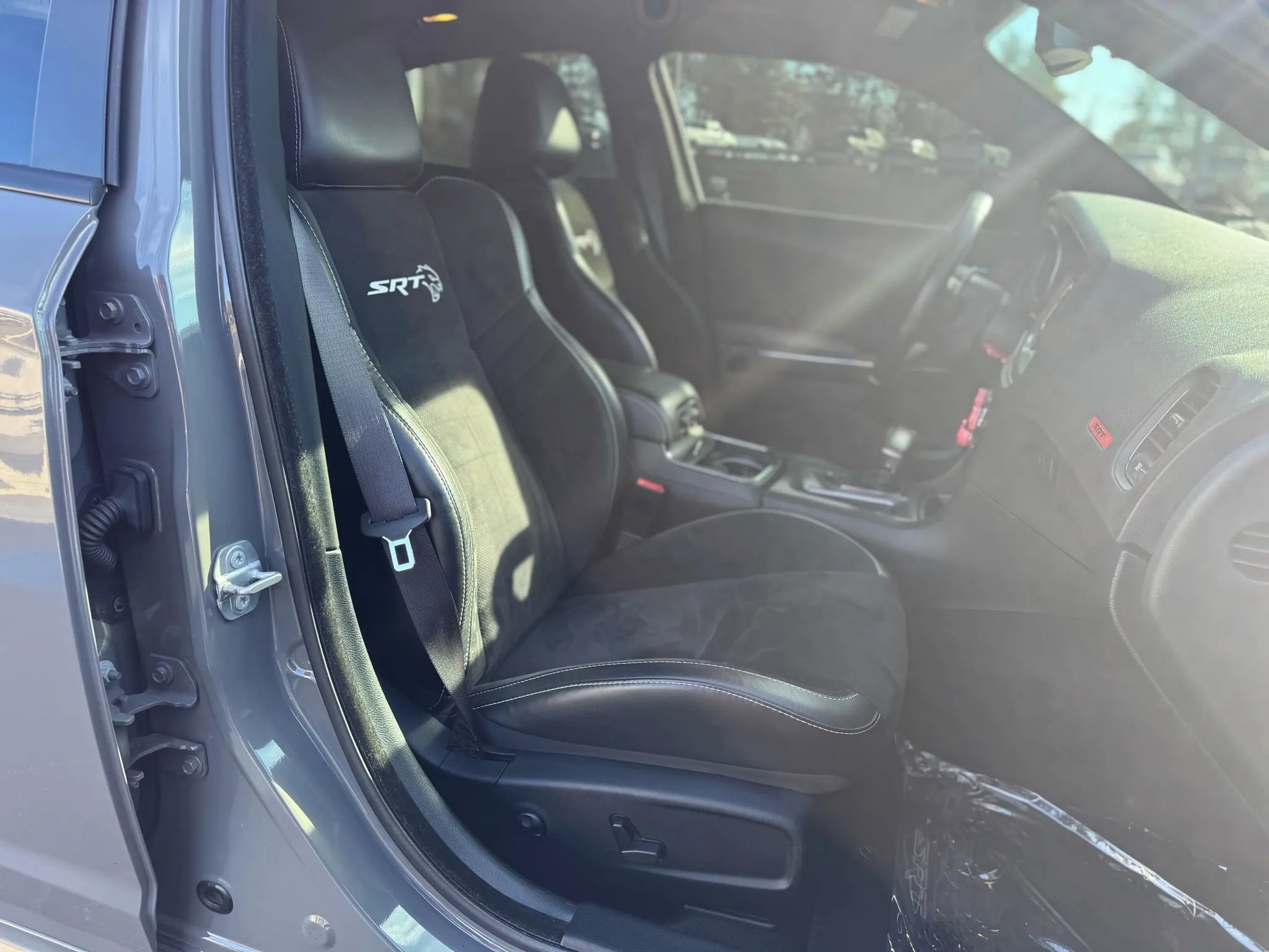 Used 2017 Dodge Charger SRT Hellcat image 17