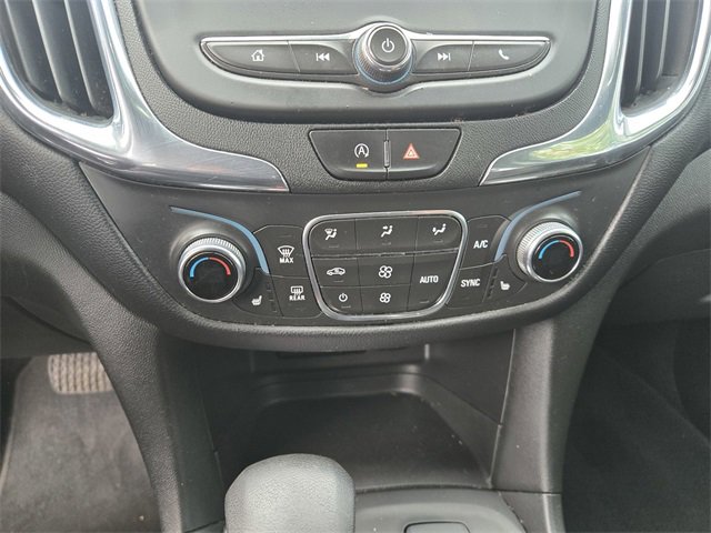 Used 2023 Chevrolet Equinox LT w/ Driver Convenience Package image 17