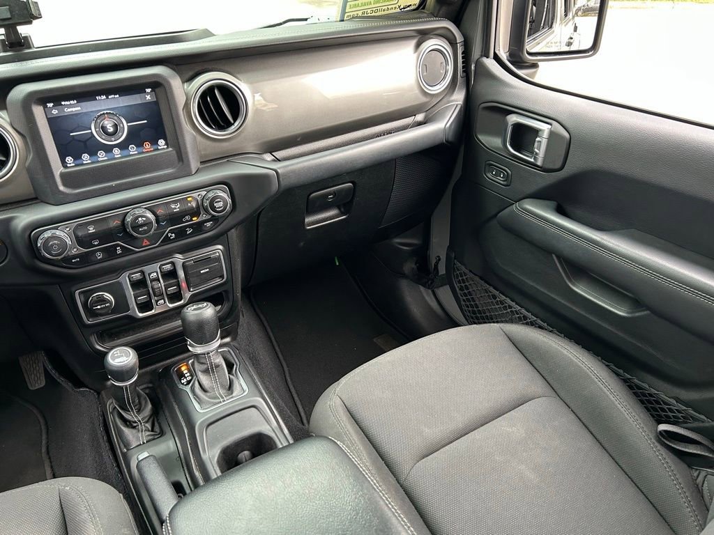 Certified 2018 Jeep Wrangler Unlimited Sahara image 13