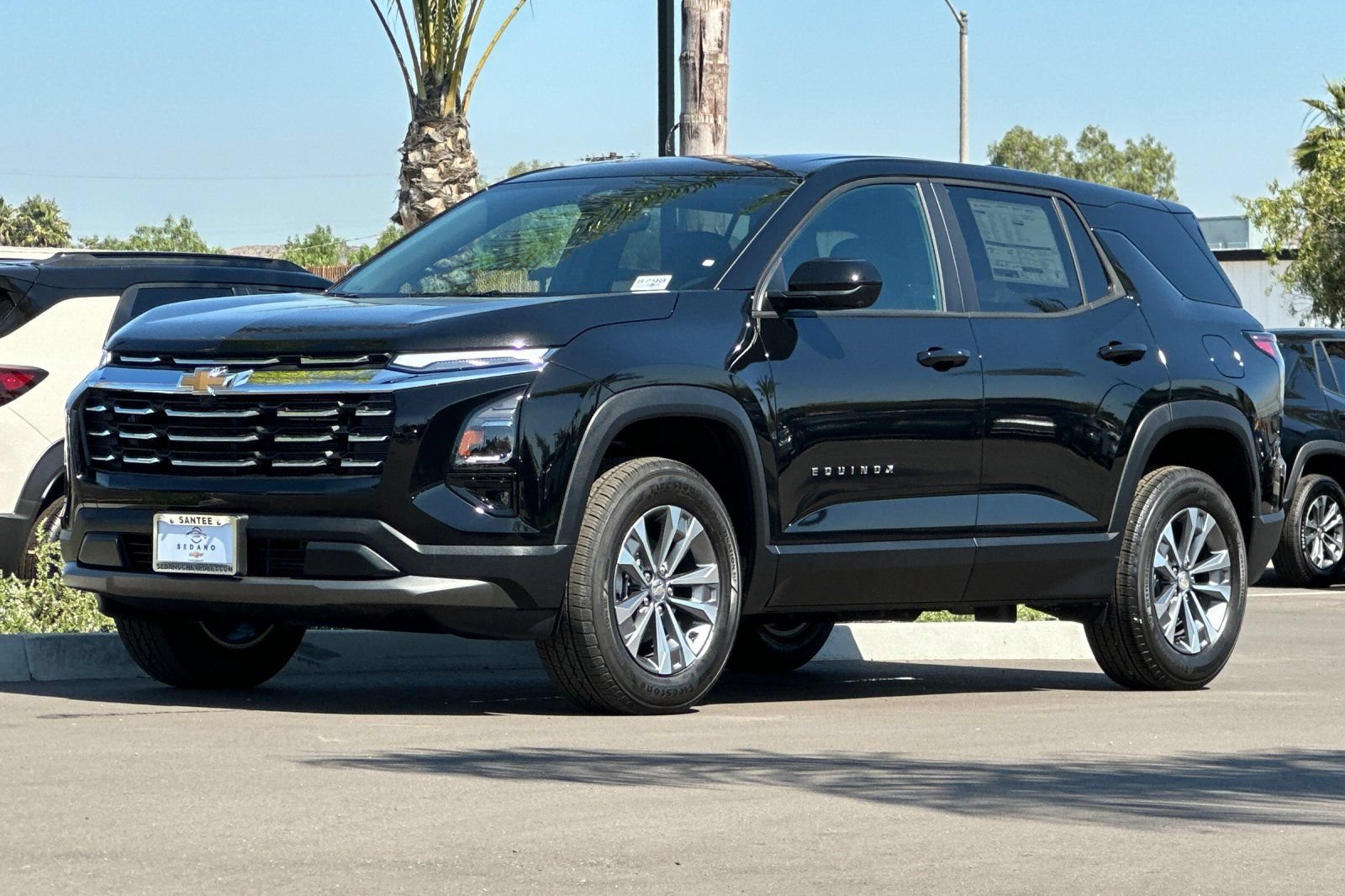 New 2026 Chevrolet Equinox LT w/ Safety and Technology Package FWD image 8