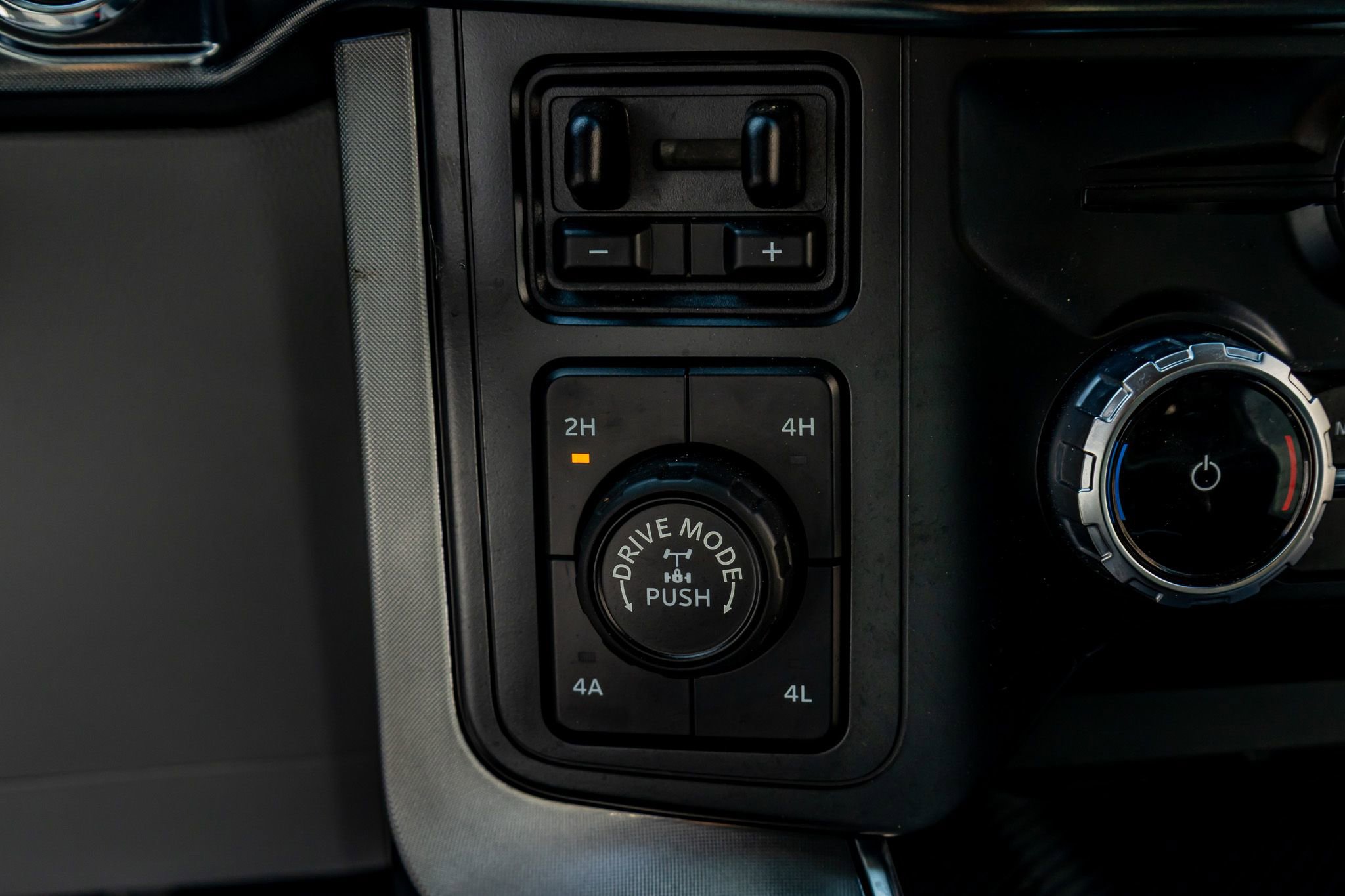 Used 2023 Ford F150 Limited AWD/4WD image 24