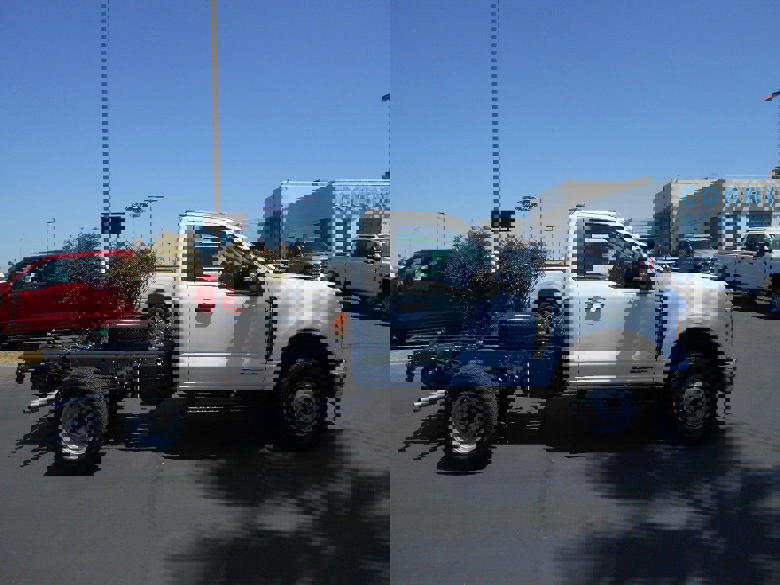 Used 2024 Ford F350 XL w/ XL Chrome Package image 3