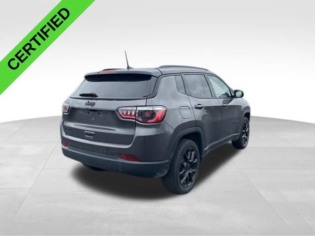 Used 2023 Jeep Compass Latitude w/ Convenience Group AWD/4WD image 6