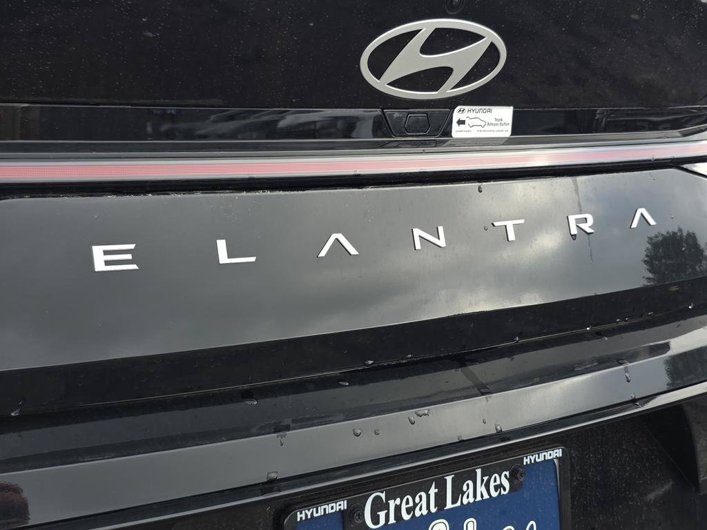 Certified 2025 Hyundai Elantra N Line FWD image 12