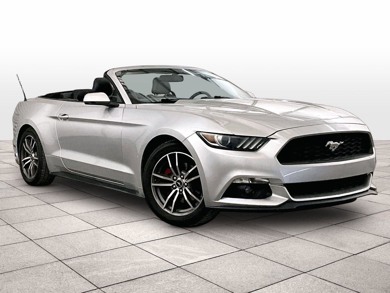 Used 2016 Ford Mustang Premium image 3