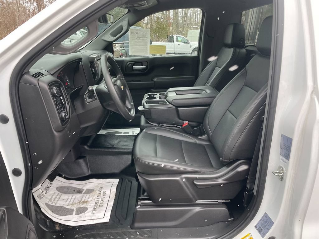 Used 2022 Chevrolet Silverado 1500 W/T w/ WT Value Package AWD/4WD image 12