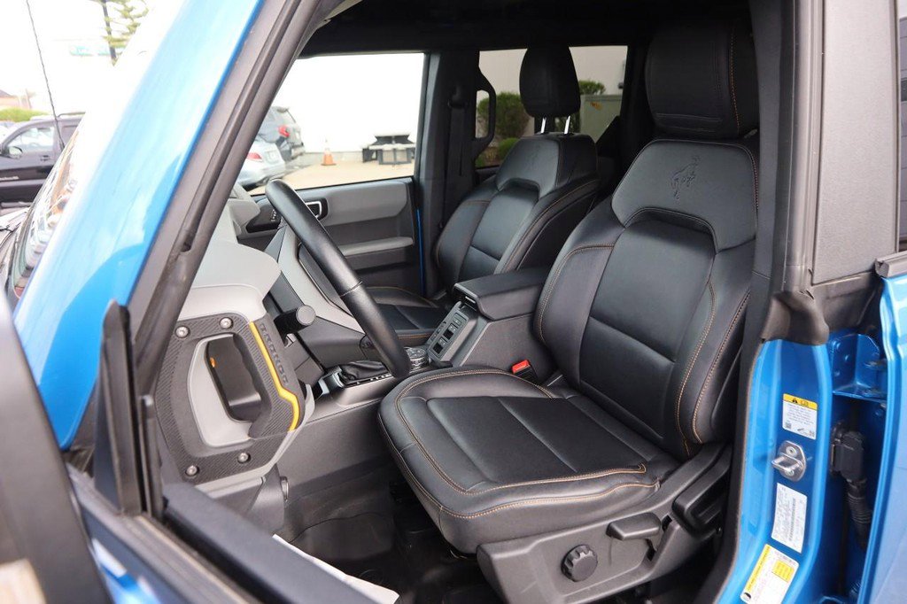 Used 2023 Ford Bronco Badlands w/ Sasquatch Package image 8