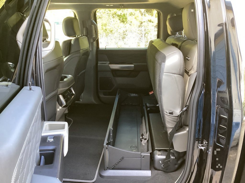 New 2026 Ford F350 Platinum w/ Platinum Plus Package image 39