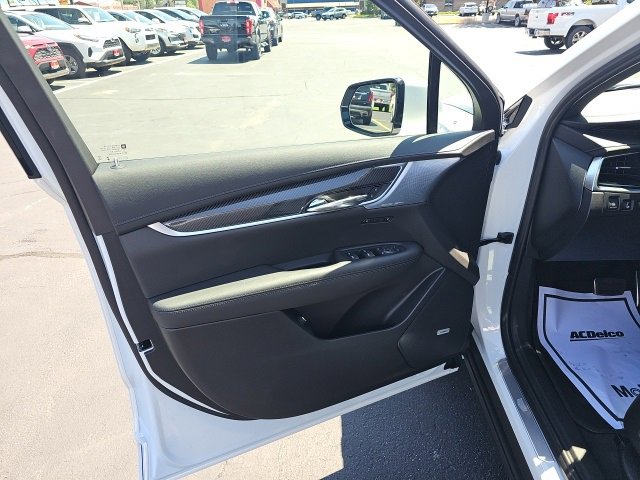 New 2025 Cadillac XT6 Sport w/ Technology Package image 33