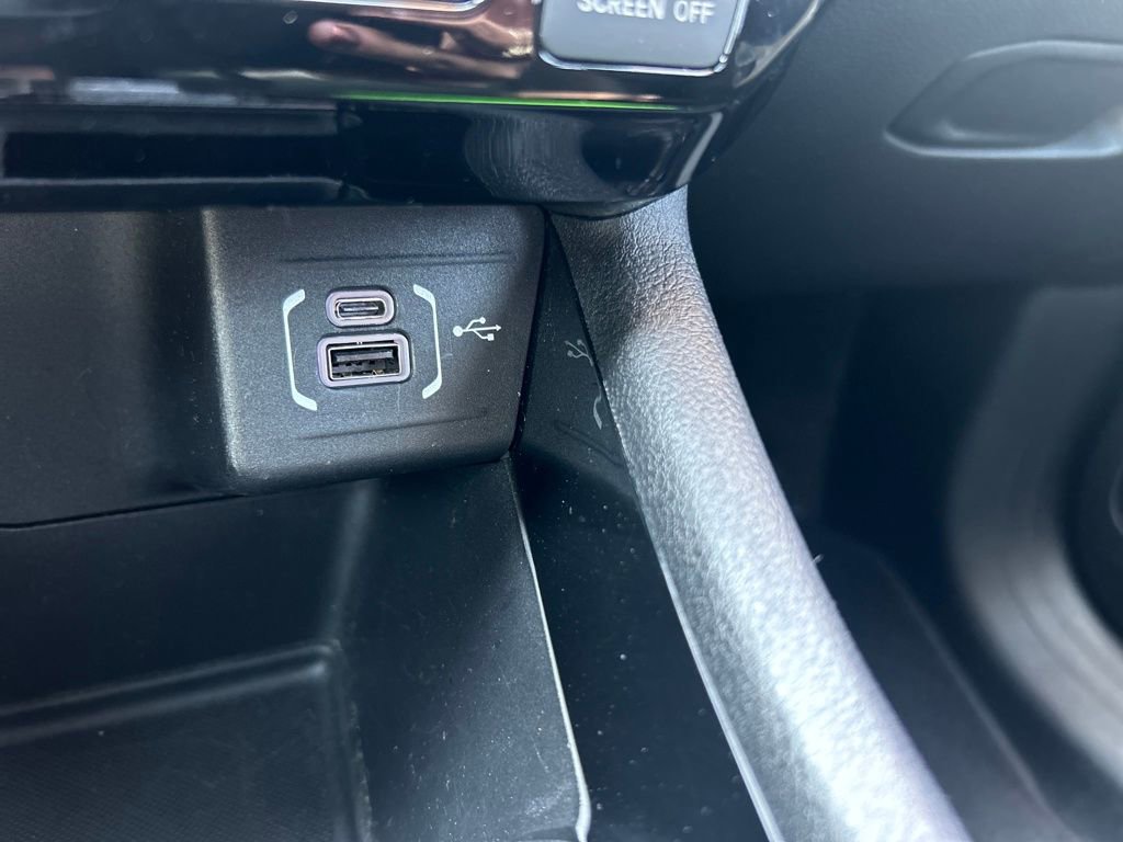 Used 2022 Jeep Compass Limited image 28