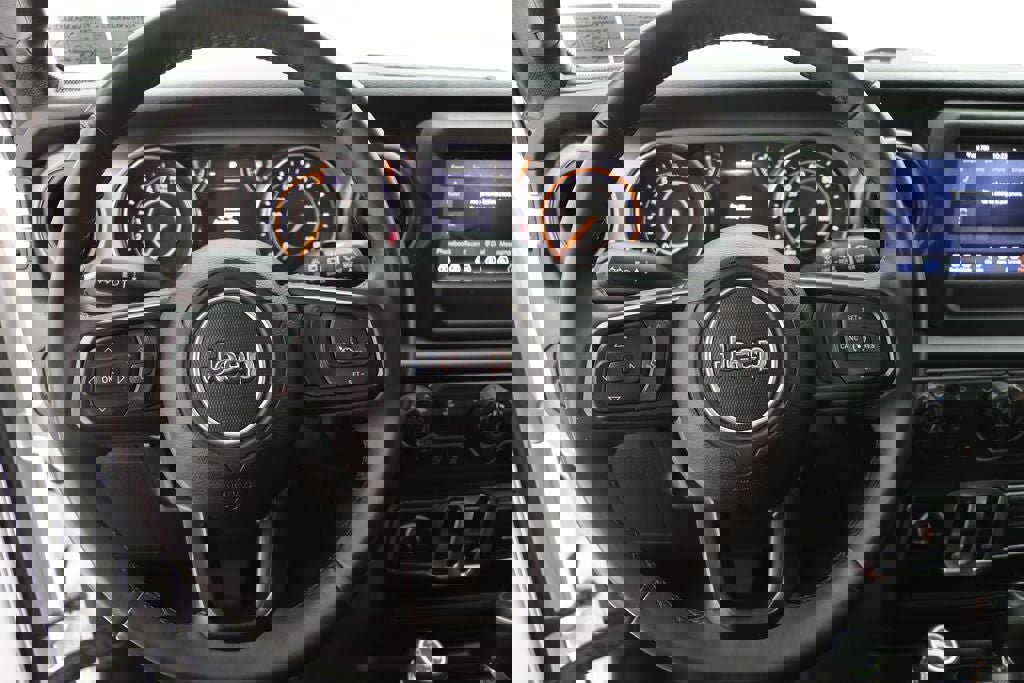 Used 2022 Jeep Wrangler Willys image 13