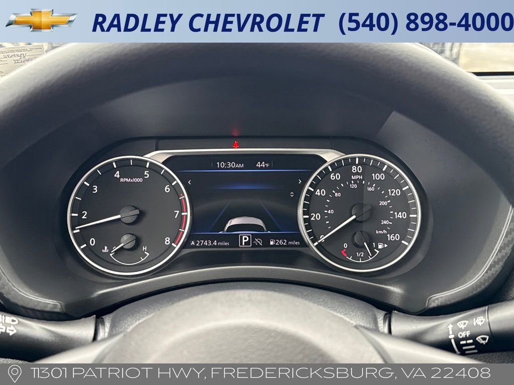 Used 2025 Nissan Sentra SV image 7