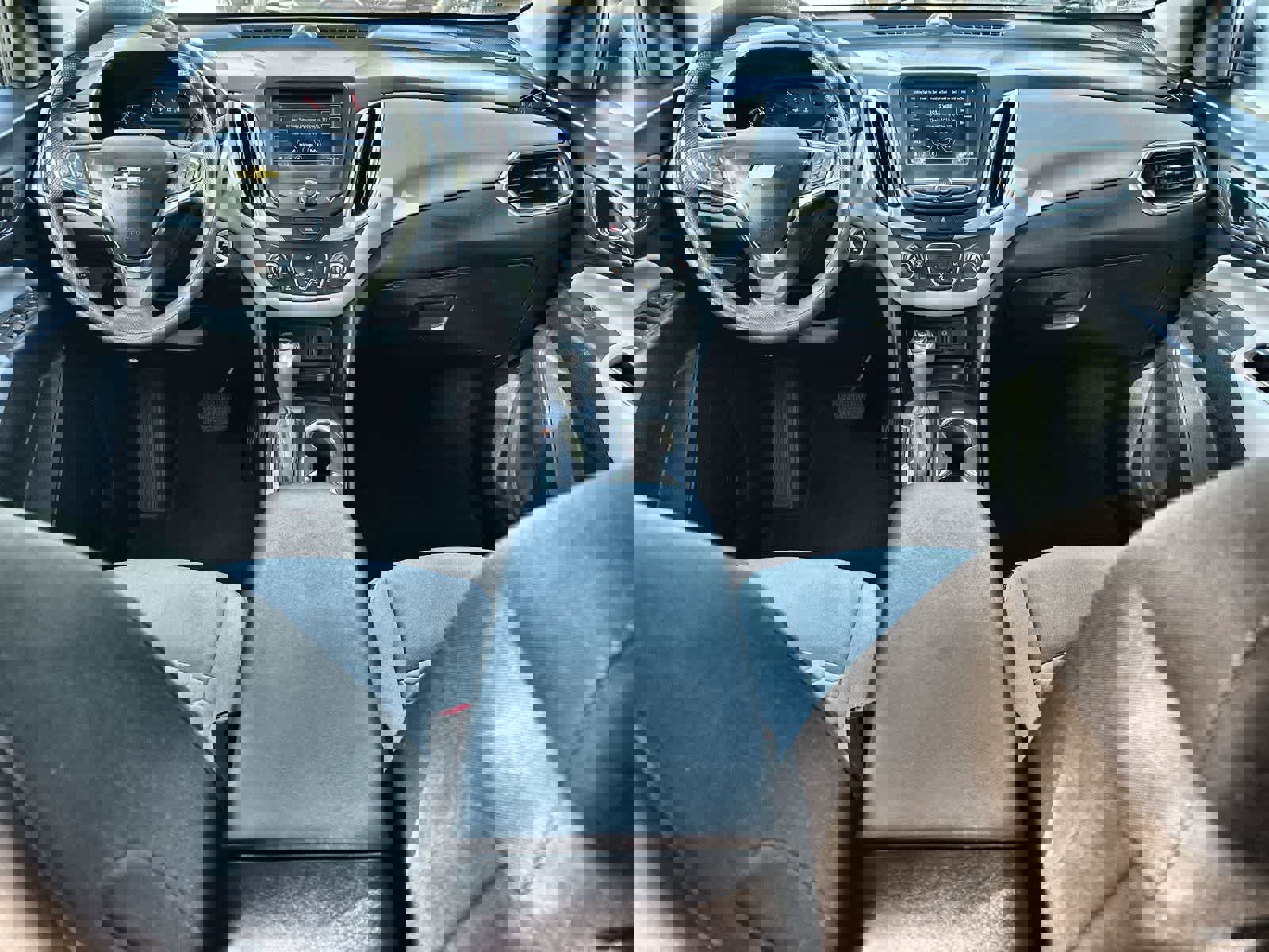 Used 2019 Chevrolet Equinox LS image 20