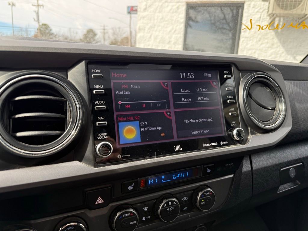 Used 2022 Toyota Tacoma TRD Off-Road image 9