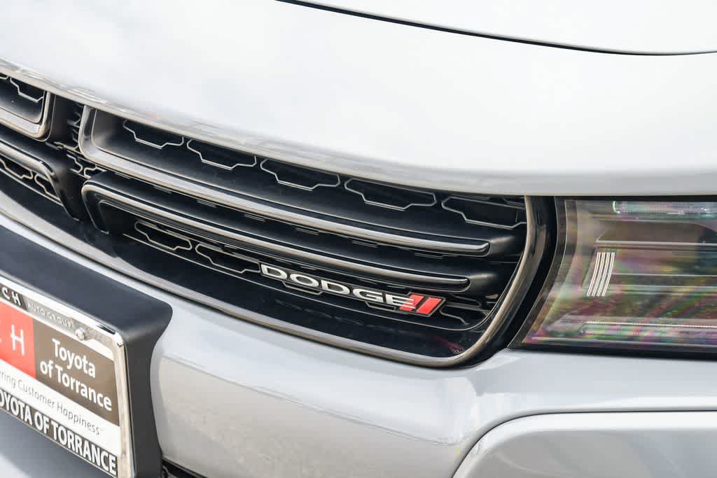 Used 2022 Dodge Charger SXT w/ Cold Weather Package RWD image 6