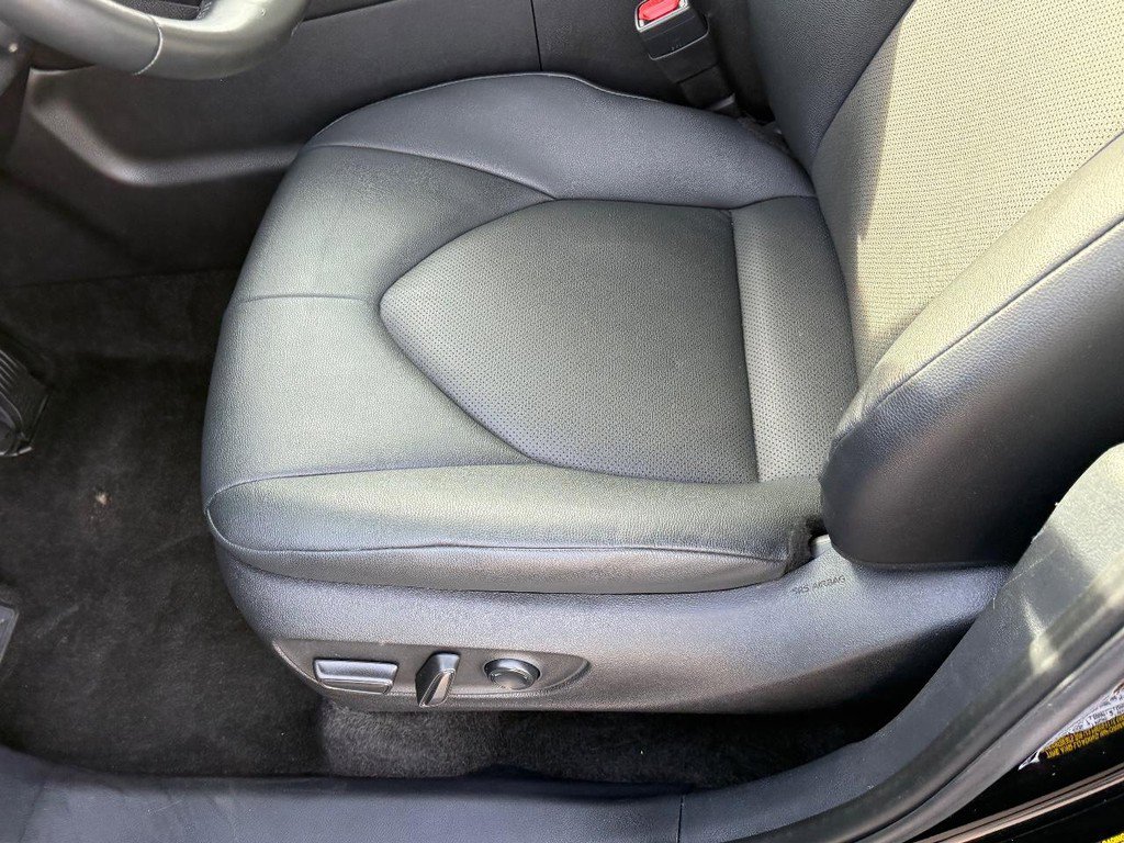 Certified 2025 Toyota Grand Highlander AWD image 16