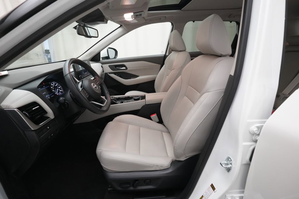 Certified 2023 Nissan Rogue SL w/ SL Premium Package AWD/4WD image 7