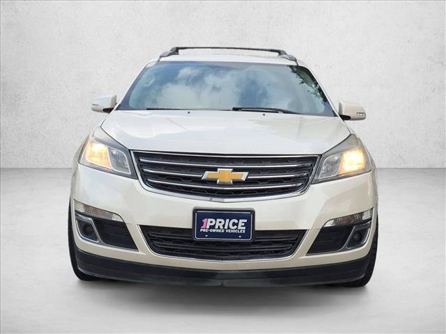 Used 2014 Chevrolet Traverse LT w/ All-Star Edition FWD image 2