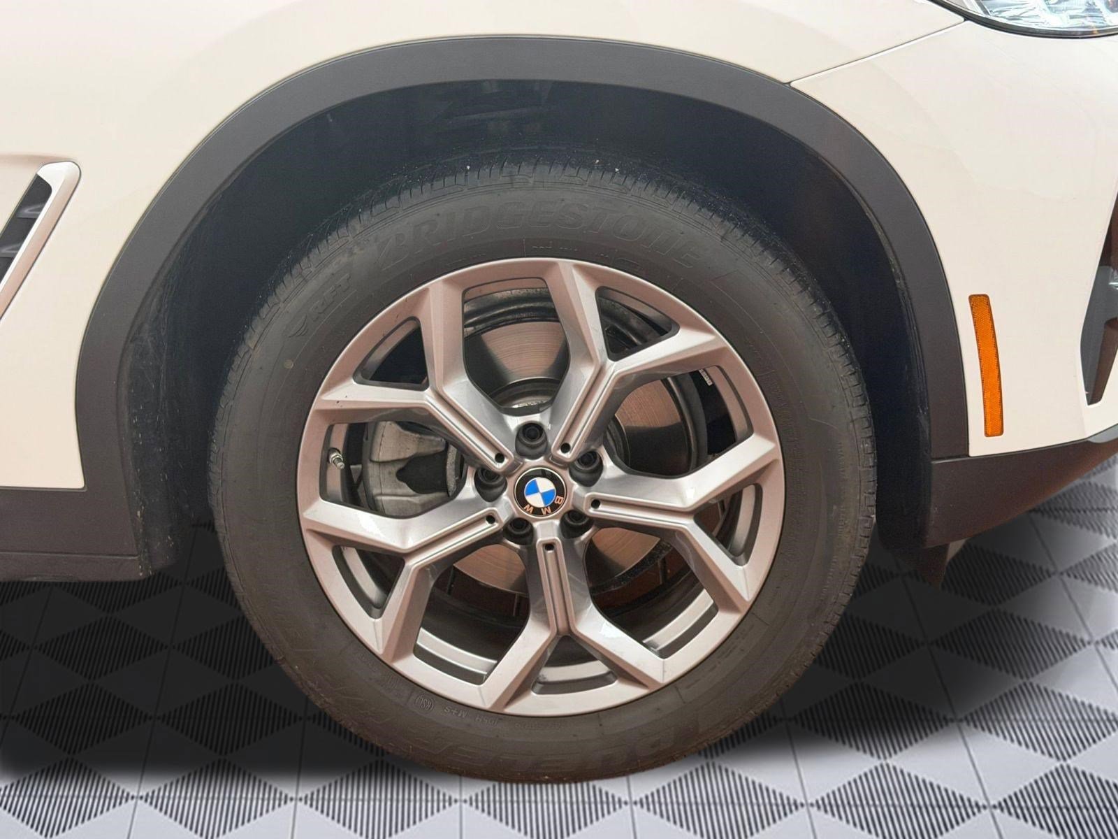 Used 2023 BMW X3 xDrive30i w/ Premium Package image 6