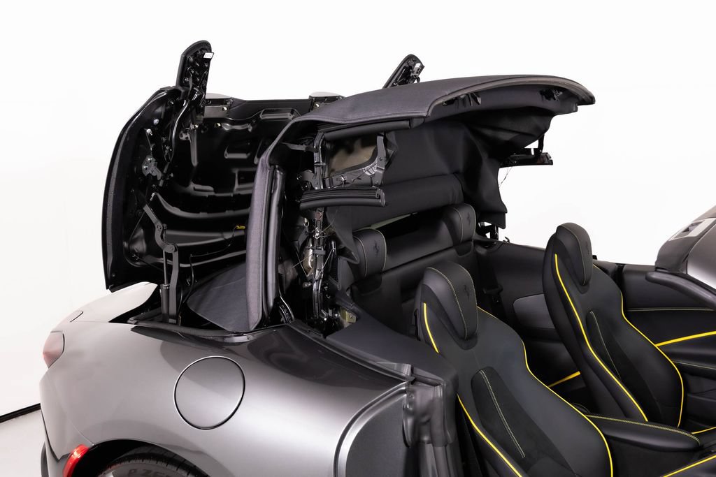 Used 2025 Ferrari Roma Spider RWD image 16
