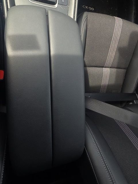 Used 2025 MAZDA CX-50 2.5 Hybrid w/ Preferred Pkg image 33