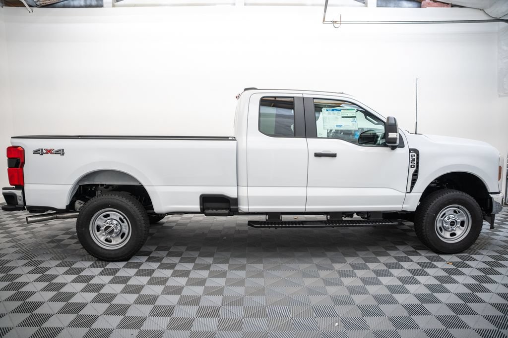 New 2026 Ford F350 XL w/ 360-Degree Camera Package AWD/4WD image 4