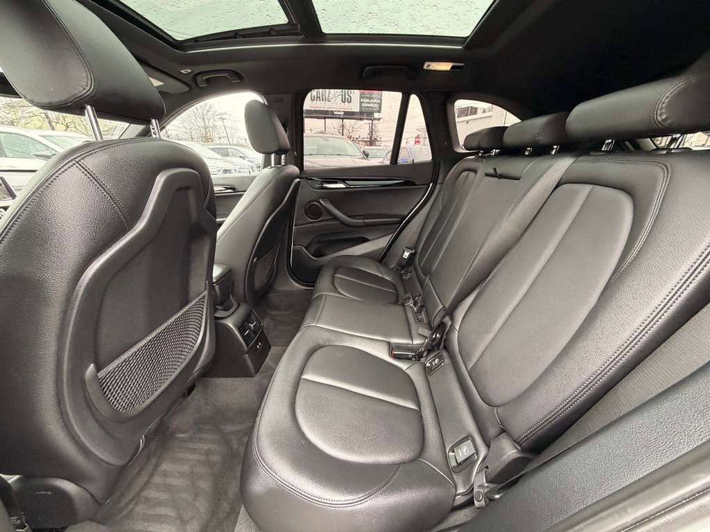 Used 2021 BMW X1 xDrive28i w/ Convenience Package AWD/4WD image 25
