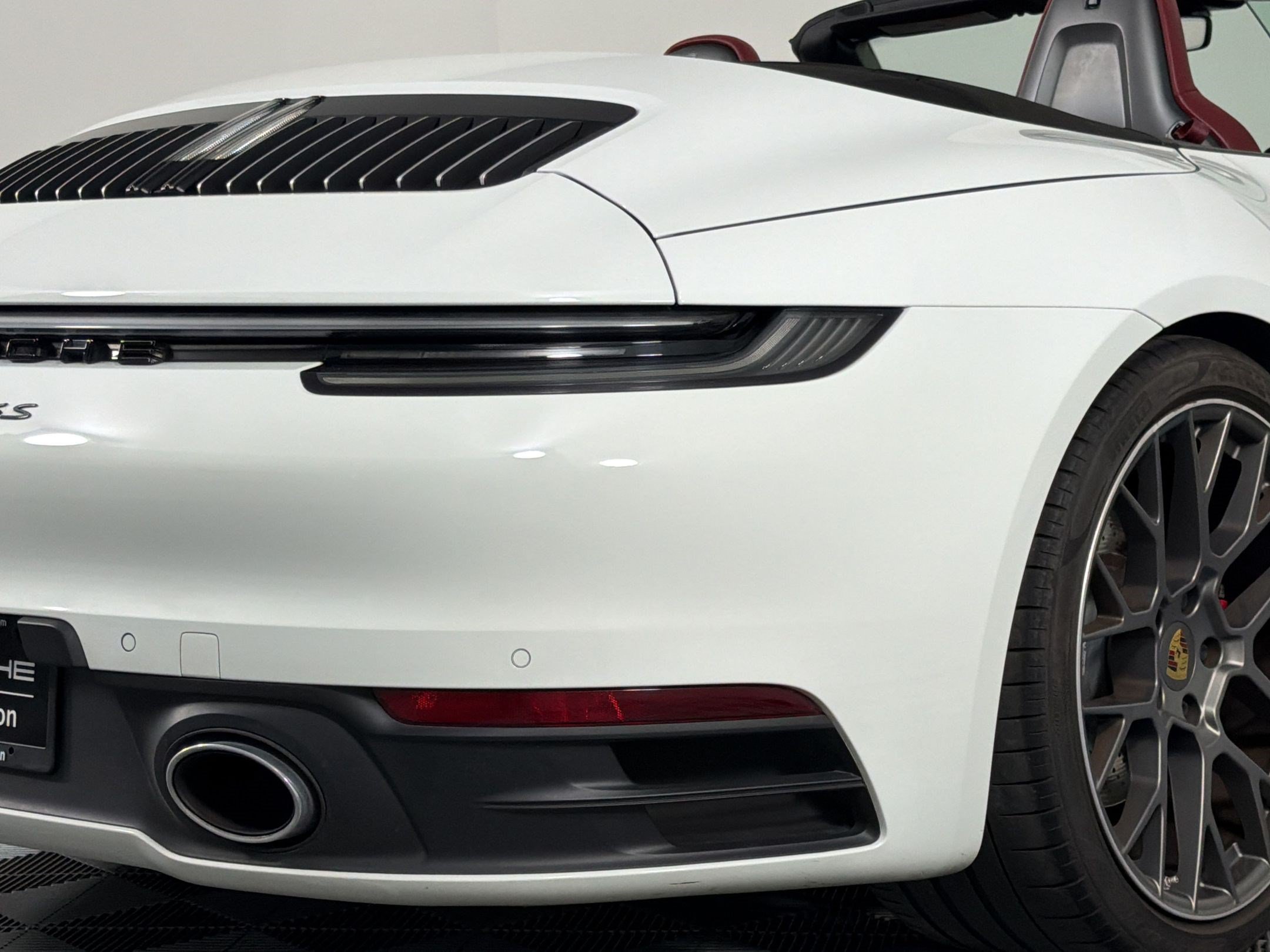 Certified 2022 Porsche 911 Carrera 4S AWD/4WD image 26