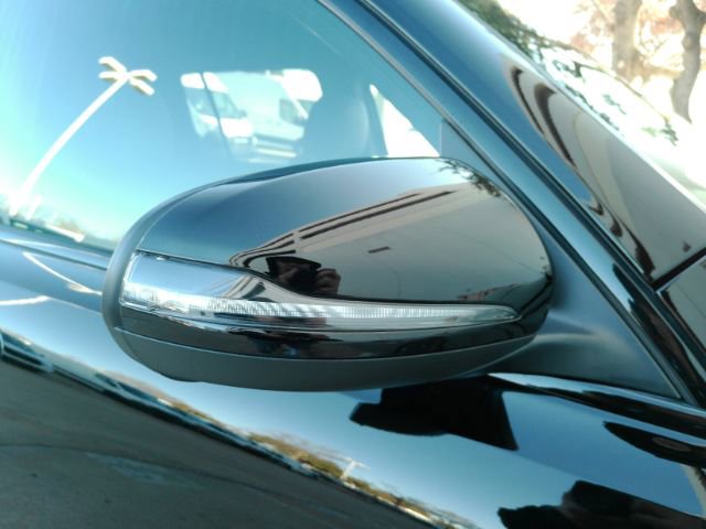 Used 2024 Mercedes-Benz GLB 250 image 25