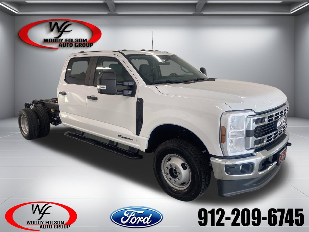 New 2027 Ford F350 XL w/ XL Chrome Package AWD/4WD 360° Tour