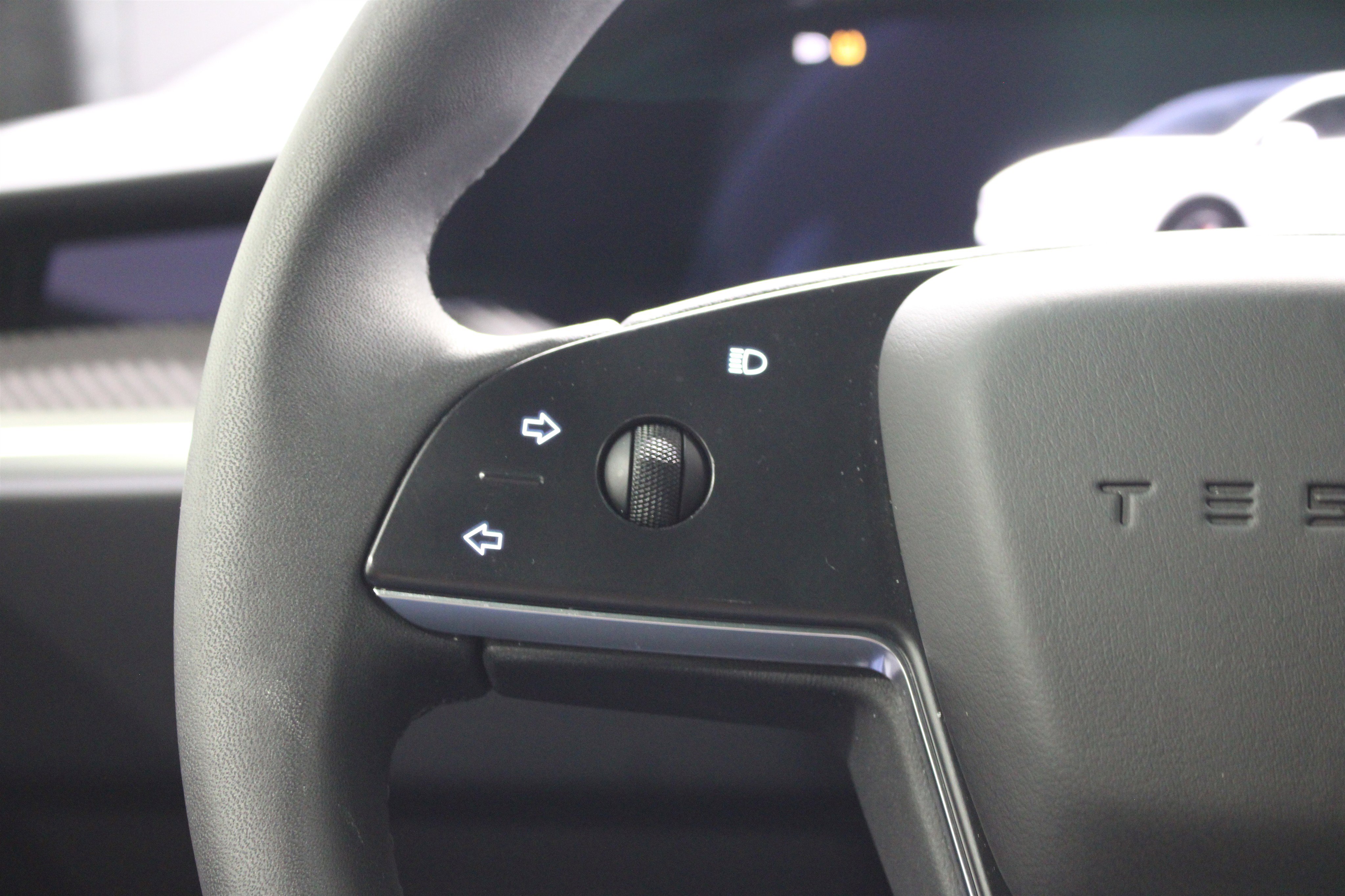 Used 2024 Tesla Model X Plaid AWD/4WD image 10