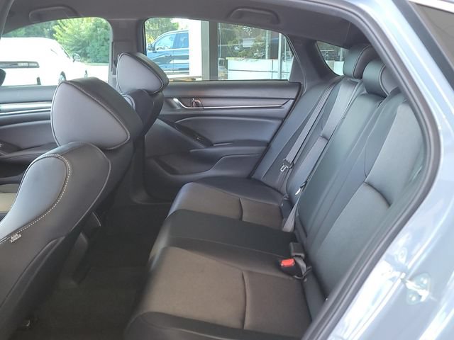 Used 2022 Honda Accord Sport image 12