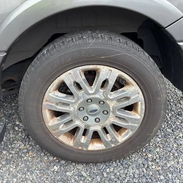 Used 2014 Ford Expedition EL Limited w/ Equipment Group 301A AWD/4WD image 18