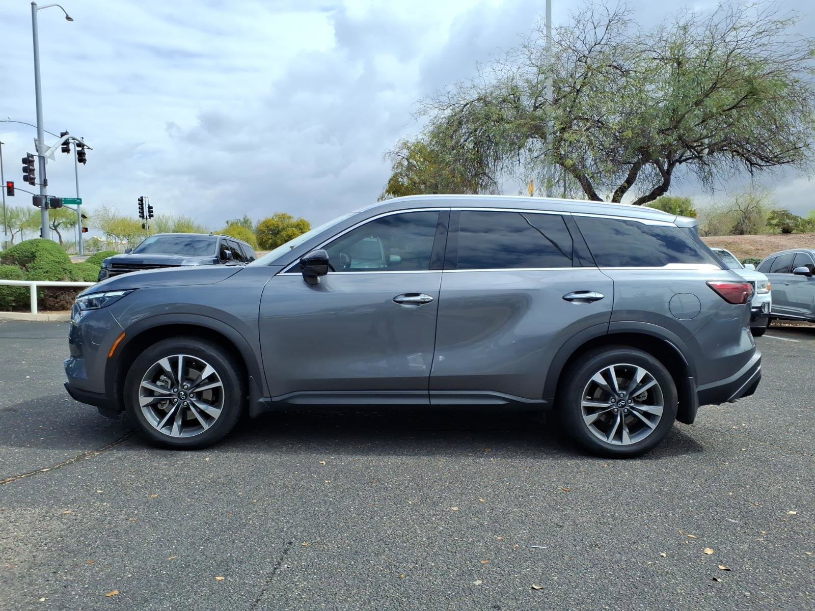 Used 2025 INFINITI QX60 Luxe w/ Cargo Package image 8