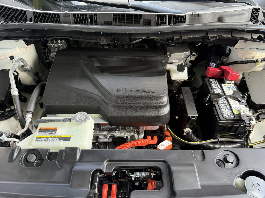 Used 2025 Nissan Leaf S FWD image 39