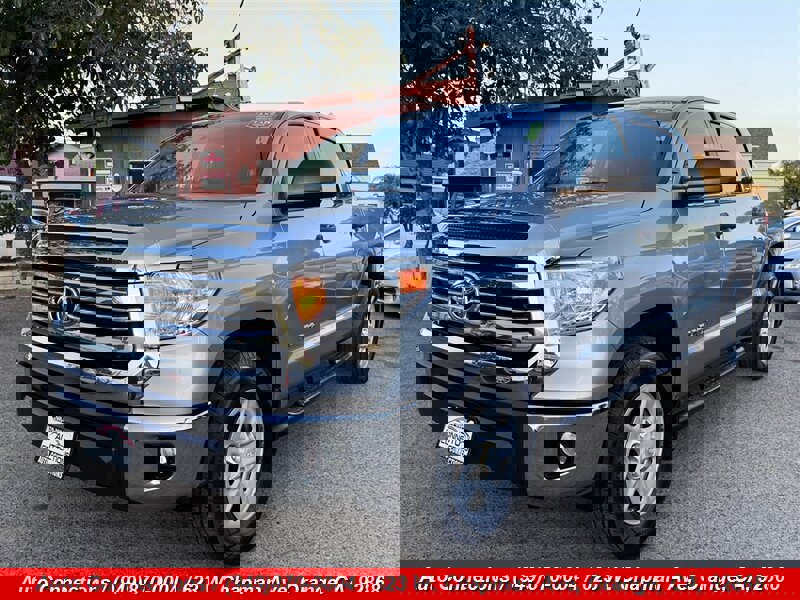 Used 2017 Toyota Tundra SR5 image 2
