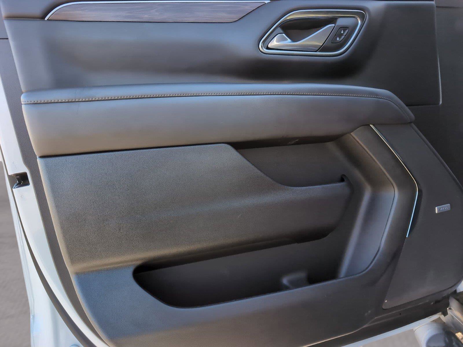 Used 2023 Chevrolet Tahoe Z71 image 12